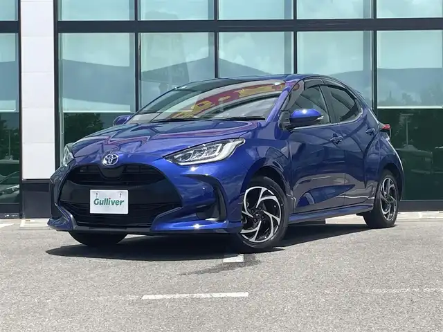 トヨタ ヤリス Z 和歌山県 2023(令5)年 0.9万km ダークブルーマイカM 革巻きステアリング/ステアリングヒーター/ステアリングスイッチ/8インチ純正DAナビ機能あり/バックカメラ/フルセグテレビ/BSM/レーダークルーズコントロール/シートヒーター/コーナーセンサー/LEDヘッドライト/ドライブレコーダー/ETC/モデリスタ製アルミホイール/トヨタセーフティセンス
