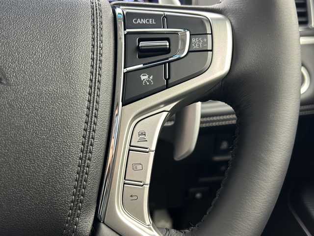 三菱 デリカＤ：５ シャモニー 宮城県 2025(令7)年 0.1千km ブラックダイヤモンド 登録済未使用車/4WD/両側パワースライドドア/全方位カメラ/レザーシート/パワーシート/ステアリングヒーター/レーダークルーズコントロール/パドルシフト/プッシュスタート/スマートキー/スペアキー/オートライト/オートマチックハイビーム/LEDヘッドライト/フォグランプ