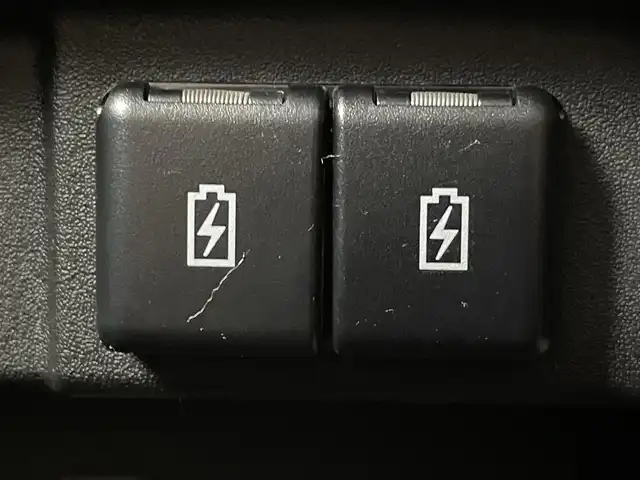 スズキ スペーシア カスタム HYBRID XS 富山県 2021(令3)年 2.2万km ブルーイッシュブラックパール3 社外ナビ（AM/FM/CD/DVD/BT）/フルセグTV/バックカメラ/両側パワースライドドア/アダプティブクルーズコントロール/衝突被害軽減ブレーキ/レーンキープアシスト/LEDヘッドライト/オートライト/コーナーセンサー前後/ハーフレザーシート/D席シートヒーター/スマートキー×２/プッシュスタート/アイドリングストップ/社外フロアマット