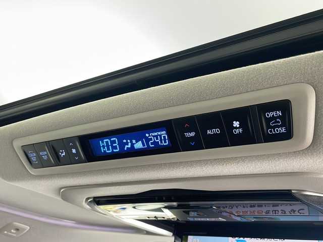 トヨタ ヴェルファイア Z Gエディション 愛知県 2019(令1)年 4.7万km ホワイトパールクリスタルシャイン 禁煙車/ALPINEヴェルファイア専用ナビ(EX11Z)/ALPINEヴェルファイア専用プラズマクラスター搭載リアビジョン(PXH12X-R-AV)/バックカメラ/ビルトインETC/ツインムーンルーフ/パワーバックドア/Z専用エアロ外装/3眼LEDヘッドランプ/オートライト/フロントフォグランプ/トヨタセーフティセンス/プリクラッシュセーフティ/レーントレーシングアシスト/レーダークルーズコントロール/ロードサインアシスト/アダプティブハイビームシステム/先行車発進告知/インテリジェントクリアランスソナー/パーキングサポートブレーキ(静止物)/両側ワンタッチパワースライドドア/黒合皮シート/前席パワーシート/前席快適温熱シート&ベンチレーション/運転席ポジションメモリー/助手席パワーオットマン/2列目エグゼクティブパワーシート/3列目スペースアップシート/メタルウッド&スパッタリング内装/本革&メタルウッドステアリング/ステアスイッチ/ステアヒーター/電子パーキングブレーキ/ブレーキホールド/プッシュスタート/電動格納ミラーウィンカー/新車保証書・取扱説明書