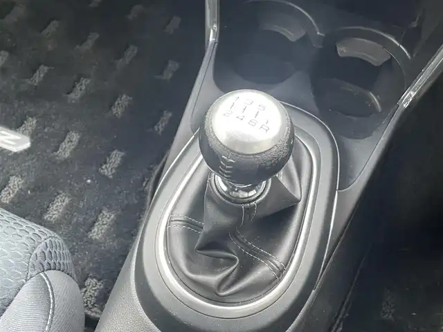 ホンダ ＣＲ－Ｚ α 千葉県 2012(平24)年 10.9万km プレミアムエナジェティックイエローメタリック 社外７インチナビ/バックカメラ/フルセグＴＶ/ＥＴＣ/クルーズコントロール/ＢＬＵＥＴＯＯＴＨ/オートライト/フォグランプ/社外アルミホイール/ハロゲンヘッドライト/純正フロアマット