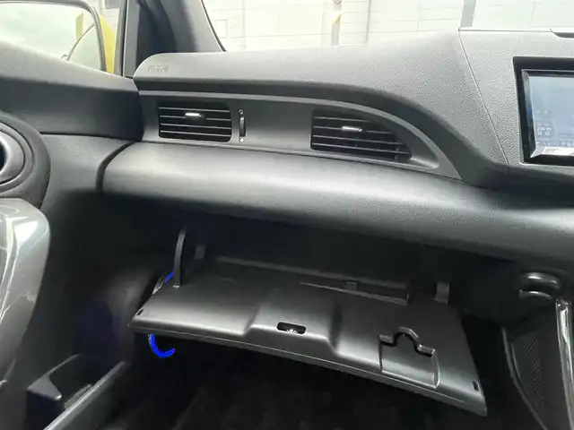 ホンダ ＣＲ－Ｚ α 千葉県 2012(平24)年 10.9万km プレミアムエナジェティックイエローメタリック 社外７インチナビ/バックカメラ/フルセグＴＶ/ＥＴＣ/クルーズコントロール/ＢＬＵＥＴＯＯＴＨ/オートライト/フォグランプ/社外アルミホイール/ハロゲンヘッドライト/純正フロアマット