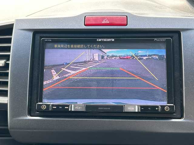 ホンダ フリード Giエアロ 千葉県 2009(平21)年 16.2万km ポリッシュドメタルメタリック ＡＶＩＣ－ＲＺ０６ナビ　Ｂカメ　ＥＴＣ　フリップダウンモニター ワンセグTV Bt DVD 両側パワースライドドア ハロゲンライト オートライト 15インチAW エアバッグ セキュリティパッケージ