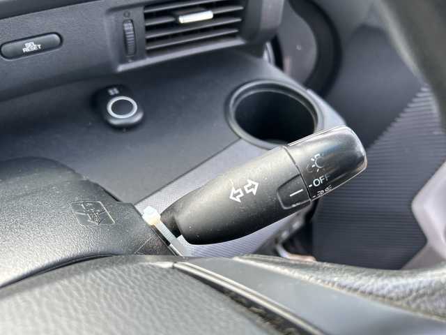 ホンダ フリード Giエアロ 千葉県 2009(平21)年 16.2万km ポリッシュドメタルメタリック ＡＶＩＣ－ＲＺ０６ナビ　Ｂカメ　ＥＴＣ　フリップダウンモニター ワンセグTV Bt DVD 両側パワースライドドア ハロゲンライト オートライト 15インチAW エアバッグ セキュリティパッケージ