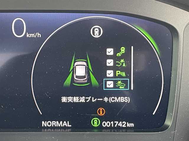 ホンダ ＺＲ－Ｖ ハイブリッド e:HEV Z 東京都 2025(令7)年 0.2万km グレー 純正９型ナビ/・AM/FM/フルセグ/BOSEサウンドシステム/アラウンドビューモニター/前席シートヒーター/運転席メモリパワーシート/・前席パワーシート/ブラインドスポットモニター/前後ドライブレコーダー/おくだけ充電/ステアリングヒーター/LEDヘッドランプ/ホンダセンシング/（予防運転支援システム）/・衝突軽減ブレーキ/・後方誤発進抑制機能/・歩行者事故低減ステアリング/・追従機能付きクルーズコントロール/・車線維持支援システム/・標識認識機能/・後退時出庫サポート/・パーキングセンサーシステム/プッシュエンジンスタート/純正フロアマット/スマートキー