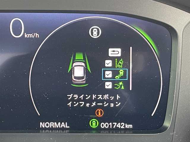 ホンダ ＺＲ－Ｖ ハイブリッド e:HEV Z 東京都 2025(令7)年 0.2万km グレー 純正９型ナビ/・AM/FM/フルセグ/BOSEサウンドシステム/アラウンドビューモニター/前席シートヒーター/運転席メモリパワーシート/・前席パワーシート/ブラインドスポットモニター/前後ドライブレコーダー/おくだけ充電/ステアリングヒーター/LEDヘッドランプ/ホンダセンシング/（予防運転支援システム）/・衝突軽減ブレーキ/・後方誤発進抑制機能/・歩行者事故低減ステアリング/・追従機能付きクルーズコントロール/・車線維持支援システム/・標識認識機能/・後退時出庫サポート/・パーキングセンサーシステム/プッシュエンジンスタート/純正フロアマット/スマートキー