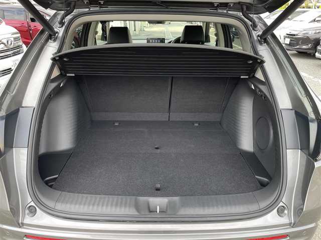 ホンダ ＺＲ－Ｖ ハイブリッド e:HEV Z 東京都 2025(令7)年 0.2万km グレー 純正９型ナビ/・AM/FM/フルセグ/BOSEサウンドシステム/アラウンドビューモニター/前席シートヒーター/運転席メモリパワーシート/・前席パワーシート/ブラインドスポットモニター/前後ドライブレコーダー/おくだけ充電/ステアリングヒーター/LEDヘッドランプ/ホンダセンシング/（予防運転支援システム）/・衝突軽減ブレーキ/・後方誤発進抑制機能/・歩行者事故低減ステアリング/・追従機能付きクルーズコントロール/・車線維持支援システム/・標識認識機能/・後退時出庫サポート/・パーキングセンサーシステム/プッシュエンジンスタート/純正フロアマット/スマートキー