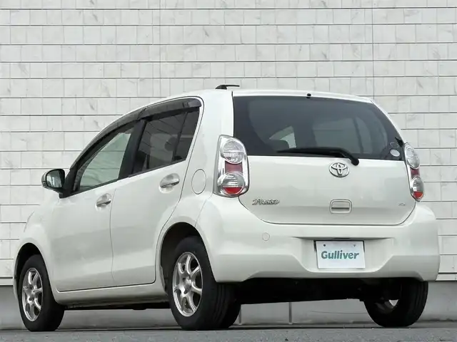 トヨタ パッソ プラスハナ 岩手県 2010(平22)年 7.5万km パールホワイト1 純正SDナビ（NSCN-W60）/【FM/AM/CD/BT/AUX】/ワンセグTV/リモコンキー/ABS/盗難防止装置/社外アルミホイール/電動格納ミラー/純正フロアマット