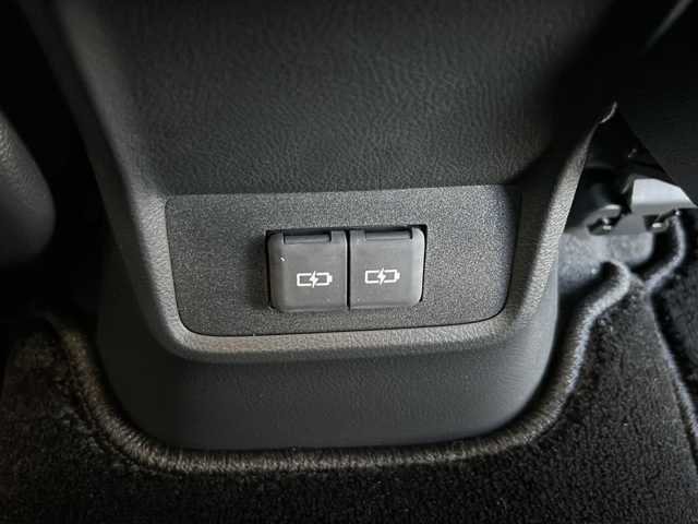 レクサス ＬＢＸ エレガント 神奈川県 2024(令6)年 0.4万km ソニッククォーツ ワンオーナー/純正メーカーナビ(USB/BT/フルセグTV/Miracast)/全方位カメラ/レーダークルーズコントロール/プリクラッシュセーフティ/レーンディパーチャーアラート/F/Rクロストラフィックアラート/ブラインドスポットモニター/クリアランスソナー/ヘッドアップディスプレイ/茶合皮シート/D/N席パワーシート(メモリー機能付)/D/N席シートヒーター/ステアリングヒーター/パワーバックドア/ビルトインETC2.0/ISOFIX/スペアスマートキー×1・カードキー×1/保証書/取扱説明書