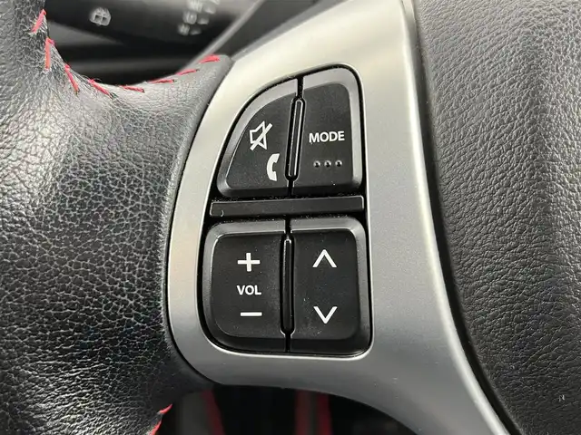 スズキ アルト ターボRS 大阪府 2016(平28)年 3.6万km パールホワイト 衝突軽減ブレーキ/　・誤発進抑制機能/社外ナビ/　Bluetooth/フルセグ/AM/FM/CD/DVD/バックカメラ/LEDライト/オートライト/フォグランプ/パドルシフト/アイドリングストップ/横滑り防止装置/MTモード付AT/スマートキー/ETC