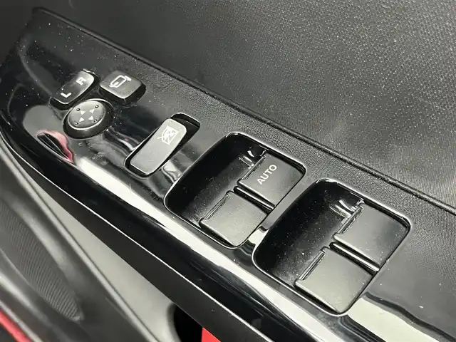 スズキ アルト ターボRS 大阪府 2016(平28)年 3.6万km パールホワイト 衝突軽減ブレーキ/　・誤発進抑制機能/社外ナビ/　Bluetooth/フルセグ/AM/FM/CD/DVD/バックカメラ/LEDライト/オートライト/フォグランプ/パドルシフト/アイドリングストップ/横滑り防止装置/MTモード付AT/スマートキー/ETC