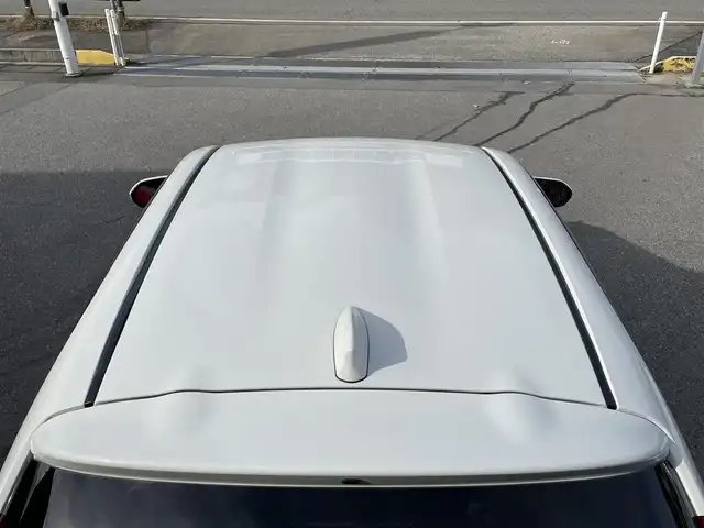 トヨタ ヤリス ハイブリッド G 岐阜県 2020(令2)年 7.3万km ホワイト/センシュアルレッドマイカ ワンオーナー/ディスプレイオーディオ/【Bluetooth】/バックカメラ/ドライブレコーダー/ETC/純正フロアマット/LEDオートライト/クルーズコントロール/横滑り防止装置/レーンキープアシスト/アイドリングストップ/保証書/取扱説明書