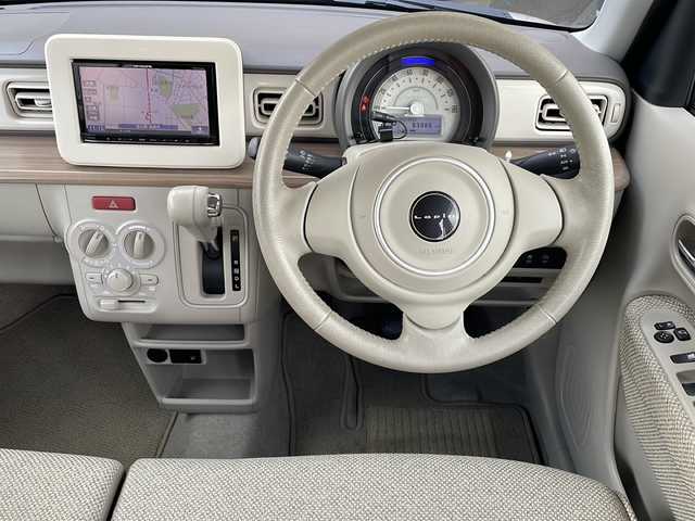 スズキ ラパン S 富山県 2019(令1)年 8.4万km フォーンベージュメタリック/ホワイト2トーンルーフ 禁煙車/バックカメラ/社外ナビ/電動格納ミラー/キセノンヘッドランプ（HID）/スマートキー/シートヒーター（運転席）/アイドリングストップ/ETC/プッシュスタート/純正フロアマット/本革巻きステアリング/盗難防止装置/衝突軽減システム/横滑り防止装置/ウッドパネル