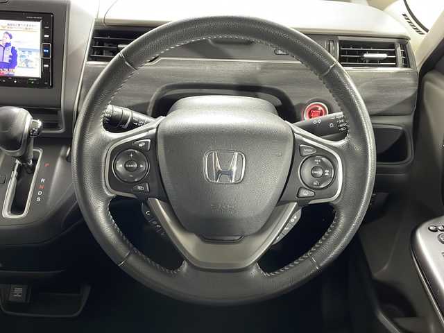 ホンダ フリード G ホンダセンシング 広島県 2018(平30)年 6万km プレミアムスパークルブラックパール