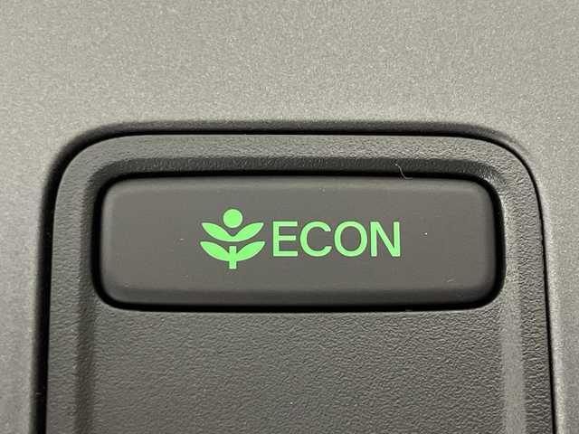 ホンダ フリード ハイブリット e:HEV AIR EX 神奈川県 2025(令7)年 0.1千km メテオロイドグレーメタリック 登録済未使用車/純正9型ディスプレイオーディオ【LXM-242ZFNI】/ホンダコネクトナビ/フルセグ　Bluetooth　AM FM　USB　iPod/両側電動スライドドア【サンシェード】/ホンダセンシング/CMBS衝突軽減ブレーキ/誤発進抑制機能/急アクセル抑制機能/路外逸脱抑制機能/アダブティブクルーズコントロール/LKAS車線維持支援システム/先行車発進お知らせ機能/標識認識機能/ブラインドスポットインフォメーション/パーキングセンサーシステム/後退出庫サポート/オートハイビーム/革巻きステアリング/前席シートヒーター/ECON/電動パーキングブレーキ/オートブレーキホールド/プッシュスタート/スマートキー/純正15インチアルミホイール/LEDヘッドランプ/オートライト/スペアキー