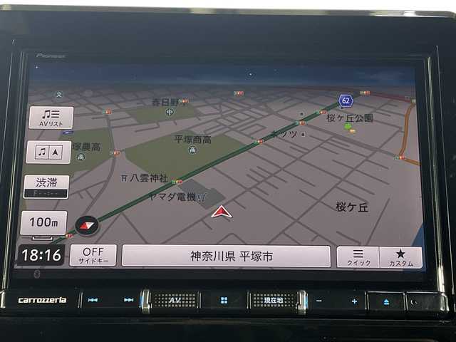 ホンダ Ｎ ＢＯＸ カスタム G L ターボ ホンダセンシング 神奈川県 2019(令1)年 6.9万km プレミアムグラマラスブロンズP 社外8インチナビ/ホンダセンシング/衝突被害軽減システム/バックカメラ/アダプティブクルーズコントロール/フリップダウンモニター/ハーフレザーシート/両側パワースライドドア/横滑り防止装置/ETCビルトイン/アイドリングストップ/LEDヘッドライト/フォグランプ/オートライト/ウィンカーミラー/電動格納ミラー/純正15インチAW/プッシュスタート/スマートキー/フロアマット/スペアキー/取扱説明書/保証書/アレルクリーンプラスシート/プラズマクラスター技術搭載フルオート・エアコンディショナー/パドルシフト/先行者お知らせ機能/車線維持支援システム/衝突軽減ブレーキ/誤発進抑制機能/後方誤発進抑制機能/歩行者事故軽減ステアリング/路外逸脱抑制機能