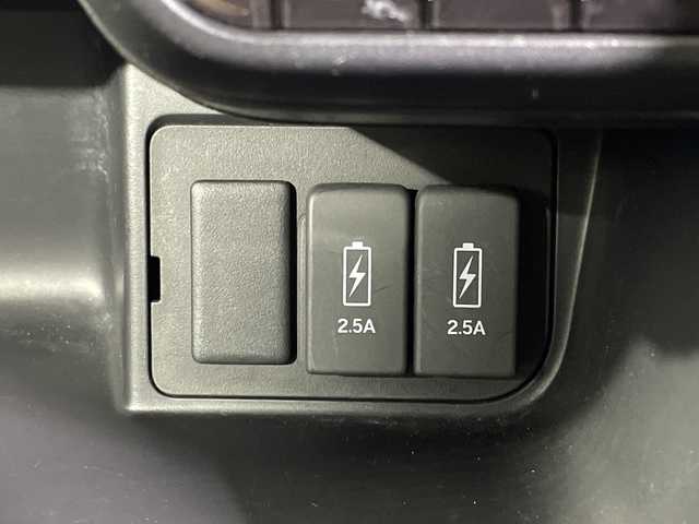 ホンダ Ｎ ＢＯＸ カスタム G L ターボ ホンダセンシング 神奈川県 2019(令1)年 6.9万km プレミアムグラマラスブロンズP 社外8インチナビ/ホンダセンシング/衝突被害軽減システム/バックカメラ/アダプティブクルーズコントロール/フリップダウンモニター/ハーフレザーシート/両側パワースライドドア/横滑り防止装置/ETCビルトイン/アイドリングストップ/LEDヘッドライト/フォグランプ/オートライト/ウィンカーミラー/電動格納ミラー/純正15インチAW/プッシュスタート/スマートキー/フロアマット/スペアキー/取扱説明書/保証書/アレルクリーンプラスシート/プラズマクラスター技術搭載フルオート・エアコンディショナー/パドルシフト/先行者お知らせ機能/車線維持支援システム/衝突軽減ブレーキ/誤発進抑制機能/後方誤発進抑制機能/歩行者事故軽減ステアリング/路外逸脱抑制機能