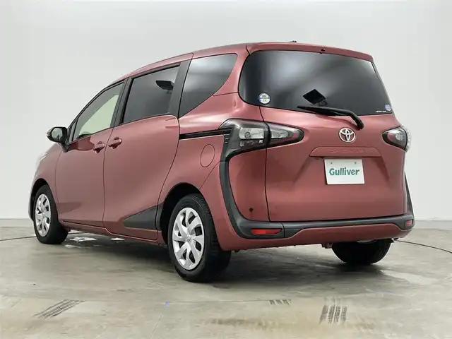 トヨタ シエンタ G 岡山県 2017(平29)年 7.4万km レッドマイカM 純正SDナビ　NSZT-W66T/　地デジ/Bluetooth/CD/DVD/バックカメラ/ETC/両側パワースライドドア/シートヒーター/プッシュスタート/スマートキー/前後ドライブレコーダー/純正フロアマット/社外コーナーセンサー/ステアリングスイッチ/LEDヘッドライト/オートライト/フォグランプ/スペアキー/シートカバー