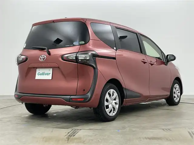 トヨタ シエンタ G 岡山県 2017(平29)年 7.4万km レッドマイカM 純正SDナビ　NSZT-W66T/　地デジ/Bluetooth/CD/DVD/バックカメラ/ETC/両側パワースライドドア/シートヒーター/プッシュスタート/スマートキー/前後ドライブレコーダー/純正フロアマット/社外コーナーセンサー/ステアリングスイッチ/LEDヘッドライト/オートライト/フォグランプ/スペアキー/シートカバー