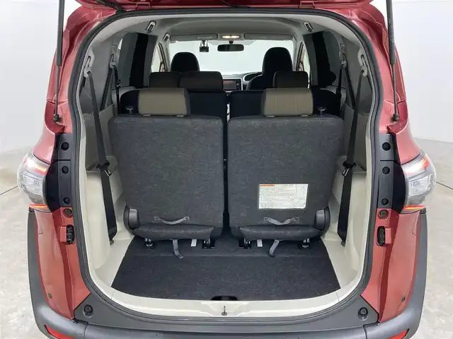 トヨタ シエンタ G 岡山県 2017(平29)年 7.4万km レッドマイカM 純正SDナビ　NSZT-W66T/　地デジ/Bluetooth/CD/DVD/バックカメラ/ETC/両側パワースライドドア/シートヒーター/プッシュスタート/スマートキー/前後ドライブレコーダー/純正フロアマット/社外コーナーセンサー/ステアリングスイッチ/LEDヘッドライト/オートライト/フォグランプ/スペアキー/シートカバー