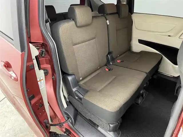 トヨタ シエンタ G 岡山県 2017(平29)年 7.4万km レッドマイカM 純正SDナビ　NSZT-W66T/　地デジ/Bluetooth/CD/DVD/バックカメラ/ETC/両側パワースライドドア/シートヒーター/プッシュスタート/スマートキー/前後ドライブレコーダー/純正フロアマット/社外コーナーセンサー/ステアリングスイッチ/LEDヘッドライト/オートライト/フォグランプ/スペアキー/シートカバー