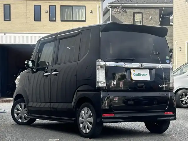 ホンダ Ｎ ＢＯＸ カスタム G 静岡県 2014(平26)年 6.1万km スマートブラック ユーザー買取車両/純正ミュージックサーバー/[AM/FM/CD/USB/AUX]/エンジンスタートボタン/USB入力端子/ベンチシート/横滑り防止装置/片側イージークローザードア/保証書/取扱説明書