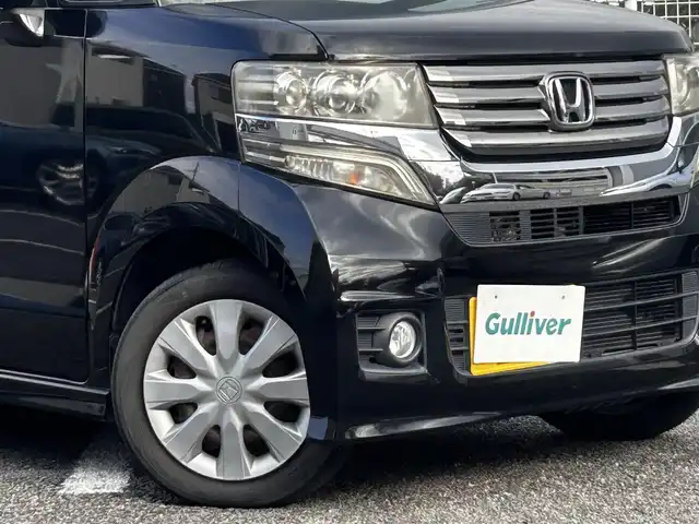 ホンダ Ｎ ＢＯＸ カスタム G 静岡県 2014(平26)年 6.1万km スマートブラック ユーザー買取車両/純正ミュージックサーバー/[AM/FM/CD/USB/AUX]/エンジンスタートボタン/USB入力端子/ベンチシート/横滑り防止装置/片側イージークローザードア/保証書/取扱説明書