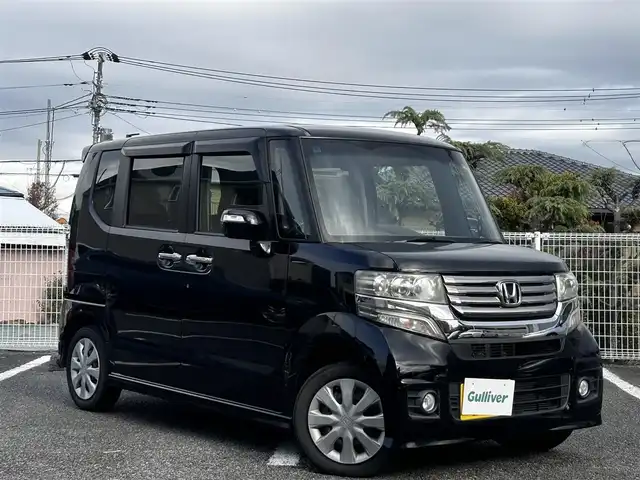 ホンダ Ｎ ＢＯＸ カスタム G 静岡県 2014(平26)年 6.1万km スマートブラック ユーザー買取車両/純正ミュージックサーバー/[AM/FM/CD/USB/AUX]/エンジンスタートボタン/USB入力端子/ベンチシート/横滑り防止装置/片側イージークローザードア/保証書/取扱説明書