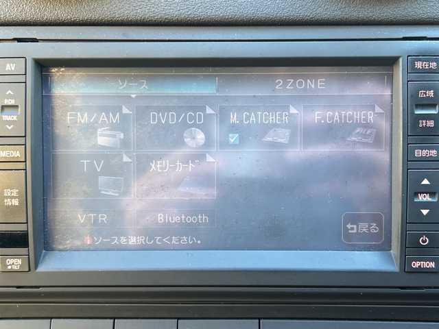 アウディ Ｓ３ スポーツバック 東京都 2009(平21)年 8.8万km 白 純正ナビ/　＜フルセグTV/DVD/CD/Bluetooth＞/ETC/ハーフレザーシート/シートヒーター/パワーシート/前方ドライブレコーダー/パドルシフト/革巻きステアリング/スペアキー/純正フロアマット/取扱説明書/保証書
