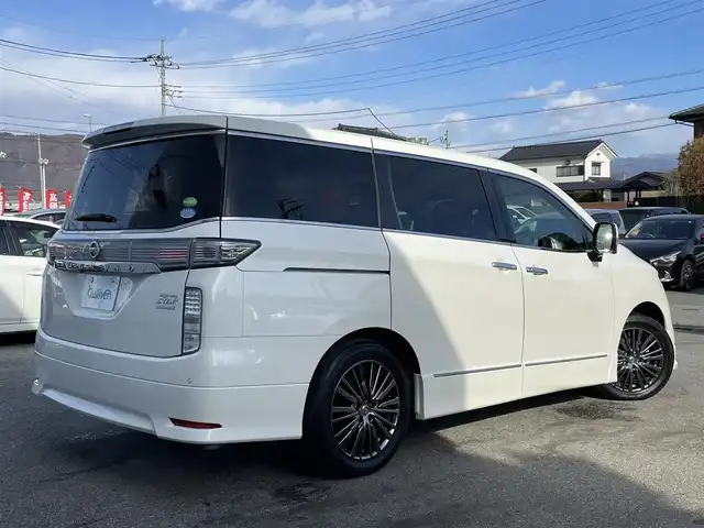 日産 エルグランド