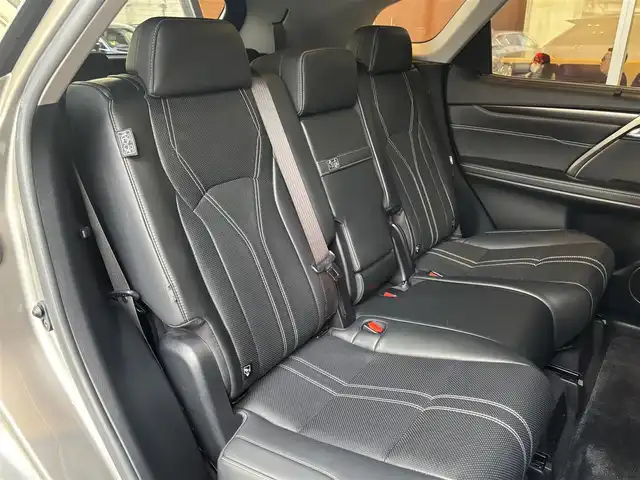 レクサス ＲＸ 450hL 宮城県 2018(平30)年 7.9万km ソニックチタニウム LSS+/HUD/純正ナビ/全周囲カメラ/フルセグTV/黒革シート/シートヒーター/エアシート/シートヒーター/アイドリングストップ/ACC/BSM/パワーバクドア/三眼LEDヘッドライト/オートマティックハイビーム/電動パーキング/オートホールド/純正20インチAW