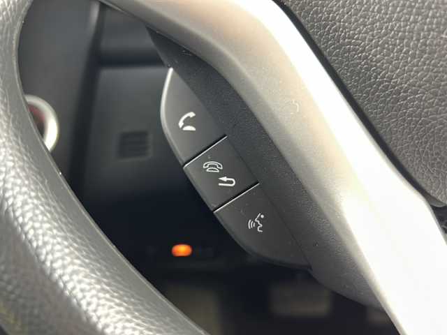 ホンダ フィット 13G L ホンダセンシング 愛知県 2017(平29)年 4.4万km ミッドナイトブルービームM 純正7型ナビ【Bluetooth CD DVD SD 品番：VXM-184VF】/バックカメラ/ドライブレコーダー/ホンダセンシング/・衝突軽減ブレーキ/・路外逸脱抑制機能/・先行車発進お知らせ/・アダプティブクルーズコントロール/・車線維持支援システム/・標識認識機能/横滑り防止装置/ECON/ステアリングリモコン/ドアバイザー/純正フロアマット/禁煙車