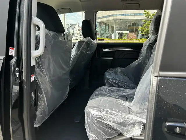 三菱 デリカＤ：５ シャモニー 福島県 2025(令7)年 0.1千km ブラックダイヤモンド 4WD/バックカメラ/両側電動スライドドア/電動リフトゲート/車線逸脱警報システム/レーダークルーズコントロールシステム/衝突被害軽減ブレーキシステム/オートマチックハイビーム/誤発進抑制機能（前進時）/後側方車両検知警報システム/（レーンチェンジアシスト機能付）/アイドリングストップ/前席シートヒーター/運転席パワーシート/ステアリングリモコン/ステアリングヒーター/パドルシフト/LEDオートライト/LEDフォグランプ