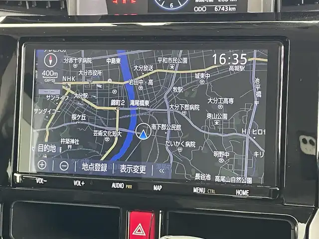トヨタ ルーミー カスタムG 大分県 2023(令5)年 0.7万km ブラックマイカメタリック 純正９型ナビ　NSZT-Y68T/(CD/DVD/Ｂｌｕｅｔｏｏｔｈ/フルセグＴＶ/SD)/スマートアシストIII/・衝突回避支援ブレーキ機能/・衝突警報機能/・車線逸脱警報機能/・誤発進抑制制御機能/・先行車発進お知らせ機能/・コーナーセンサー/・オートハイビーム/アダプティブクルーズコントロール/パノラミックビューモニター/ビルトインＥＴＣ/ワンオーナー/寒冷地仕様/スマートキー×２/純正ドライブレコーダー/両側パワースライド/オートホールド/電動格納ウィンカーミラー/ドアバイザー/ステアリングリモコン/リアサンシェード