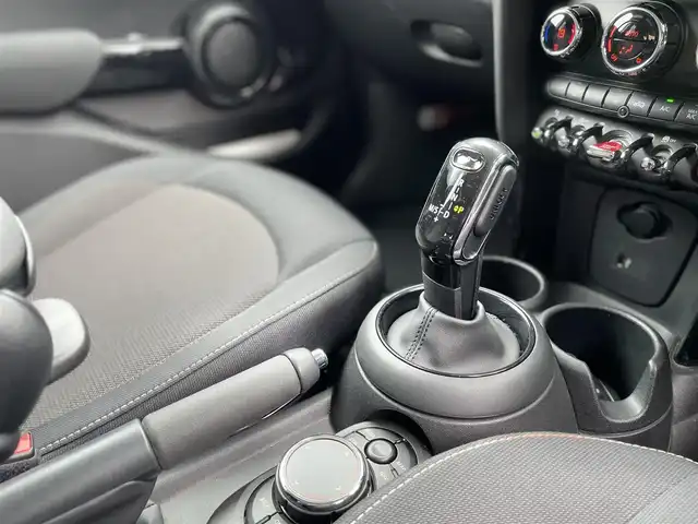 ＭＩＮＩ ミニ クーパー 栃木県 2019(平31)年 4.9万km ラピスラグジュアリーブルー インテリジェントセーフティ/コンフォートアクセス/ナビ /バックカメラ/ETC/ドライブレコーダー/ユニオンジャックテール/LEDヘッドライト/オートライト/パークディスタンスコントロール/ディスプレイリング