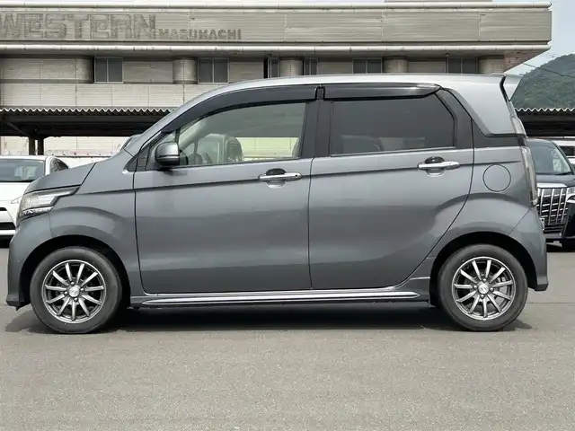 トヨタ シエンタ ハイブリッド ファンベースG 岡山県 2019(平31)年 6.3万km ブラックマイカ 純正ナビ　/Ｂカメラ　/衝突被害軽減システム　/両側パワースライドドア　/クルーズコントロール　/レーンキープアシスト　/横滑り防止装置　/シートヒーター　/Bluetooth　/USB入力端子　/ETC　/AAC　/ステアリングヒーター
