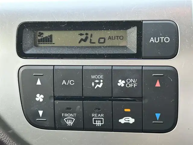 トヨタ シエンタ ハイブリッド ファンベースG 岡山県 2019(平31)年 6.3万km ブラックマイカ 純正ナビ　/Ｂカメラ　/衝突被害軽減システム　/両側パワースライドドア　/クルーズコントロール　/レーンキープアシスト　/横滑り防止装置　/シートヒーター　/Bluetooth　/USB入力端子　/ETC　/AAC　/ステアリングヒーター