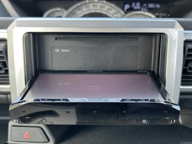 ダイハツ ウェイク G ターボ SA Ⅲ 青森県 2018(平30)年 9.8万km パールホワイトⅢ スマートアシストIII/インタークーラーターボ　/社外オーディオ（BlueTooth/AUX）/アイドリング/両側パワースライドドア/LEDヘッドライト/オートライト/プッシュスタート/純正14インチ24年製AW冬タイヤ/社外夏タイヤ23年製積み込み/バックカメラ/スペアキー/保証書/取扱説明書