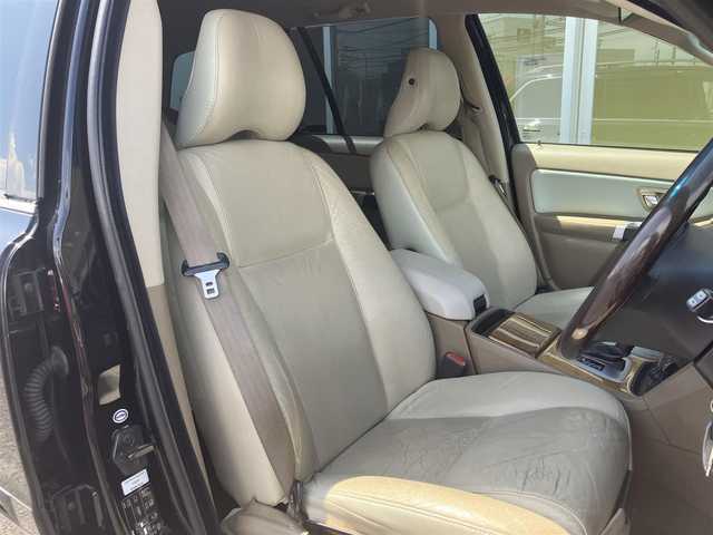 ボルボ ＸＣ９０ 3．2 山口県 2007(平19)年 12.2万km 黒 フロアマット/純正ドアバイザー/純正フォグ(前後)/純正17インチアルミ/ベージュレザーシート/フロントパワーシート/　＆シートヒーター/ルーフレール/ウィンカーミラー/パーキングアシスタンス