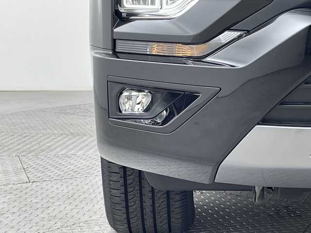 三菱 デリカＤ：５ シャモニー 新潟県 2025(令7)年 0.1千km 黒 4WD/e-Assist/登録済未使用車/マルチアラウンドモニター/両側パワースライドドア/パワーバックドア/レーダークルーズコントロール/LEDオートライト/ハーフレザーシート/シートヒーター/純正18インチアルミホイール/パドルシフト/ブラインドスポットウォーニング/ステアリングヒーター/スマートキー