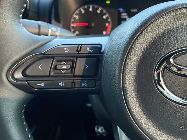 トヨタ ＧＲヤリス RZ ハイパフォーマンス 静岡県 2022(令4)年 0.6万km プラチナホワイトパールマイカ DAナビ/JBLサウンドシステム/Bluetooth/専用シート/純正18インチAW/LEDヘッドライト/オートライト/スマートキー/ビルトインETC/保証書/取説