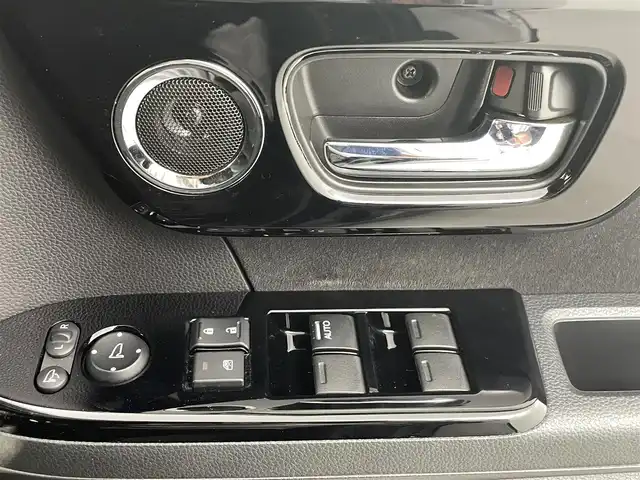 ホンダ Ｎ ＢＯＸ カスタム L ターボ 熊本県 2021(令3)年 2.8万km ミッドナイトブルービームM 純正ナビ（ＣＤ・ＤＶＤ・フルセグ・ＢＴ・ＵＳＢ）/バックカメラ　/ビルトインＥＴＣ2.0　/前後ドライブレコーダー　/両側パワースライドドア　/後ろのみクリアランスソナー　/前席シートヒーター　/ホンダセンシング/・衝突軽減ブレーキ/・レーンキープアシスト/・レーダークルーズコントロール/横滑り防止/アイドリングストップ/パーキングサポート/ハーフレザーシート/フロアマット/純正１５インチAW/オートライト/LEDヘッドライト/フォグランプ/スマートキー/プッシュスタート
