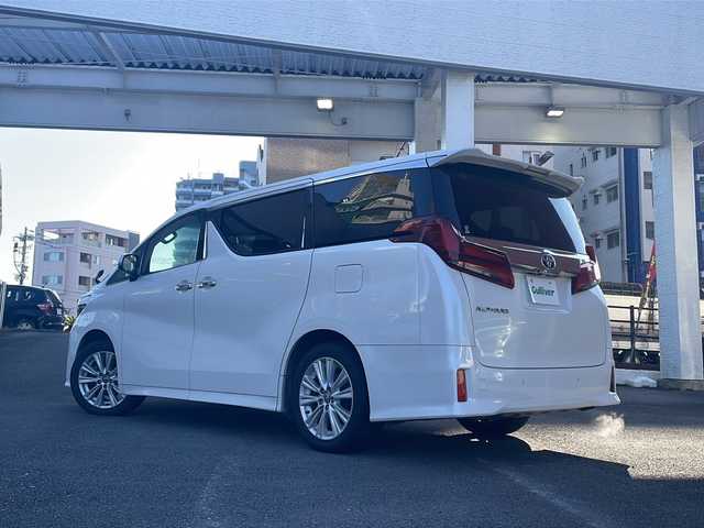 トヨタ アルファード S 宮崎県 2020(令2)年 13.9万km ホワイトパールクリスタルシャイン ディスプレイオーディオ ETC 前方ドラレコ USB入力端子 後席モニター バックカメラ Bluetooth 両側パワースライドドア フルセグTV 3列シート LEDライト オートライト  純正フロアマット 純正アルミホイール ワンオーナー