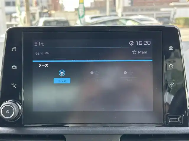 シトロエン シトロエン ベルランゴ シャイン ブルーHDi 福岡県 2022(令4)年 1.4万km サーブル ワンオーナー/純正ナビ（AM/FM/USB/iPod)/ブラインドスポットモニター/バックカメラ/パノラミックガラスルーフ/前後ドライブレコーダー/アクティブクルーズコントロール/ルーフレール/ETC/本革巻きステアリング/アクティブセーフティブレーキ/トラクションコントロール/インテリジェントハイビーム/パーキングセンサー/両側スライドドア/純正フロアマット/純正15インチアルミホイール/スペアキー×１/取扱説明書/保証書