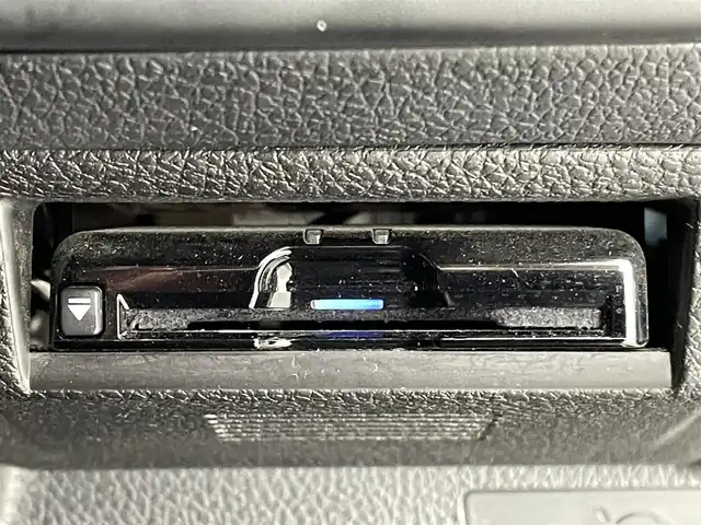 スバル レヴォーグ 2．0STIスポーツアイサイト 熊本県 2017(平29)年 9万km ダークグレーメタリック 禁煙車　/STIフロントエアロ　/純正ナビ（ＣＤ・ＤＶＤ・フルセグ・ＢＴ・ＳＤ・ＵＳＢ）/社外前後ドライブレコーダー　/バックカメラ　/ビルトインＥＴＣ　/後ろのみクリアランスソナー/レーダークルーズコントロール　/ブラインドスポットモニター/衝突軽減ブレーキ/レーンキープアシスト/横滑り防止/前席シートヒーター/前席パワーシート/純正フロアマット/純正１８インチAW/オートライト/LEDヘッドライト/フォグランプ/スマートキー/プッシュスタート/スペアキー1本
