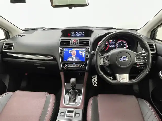 スバル レヴォーグ 2．0STIスポーツアイサイト 熊本県 2017(平29)年 9万km ダークグレーメタリック 禁煙車　/STIフロントエアロ　/純正ナビ（ＣＤ・ＤＶＤ・フルセグ・ＢＴ・ＳＤ・ＵＳＢ）/社外前後ドライブレコーダー　/バックカメラ　/ビルトインＥＴＣ　/後ろのみクリアランスソナー/レーダークルーズコントロール　/ブラインドスポットモニター/衝突軽減ブレーキ/レーンキープアシスト/横滑り防止/前席シートヒーター/前席パワーシート/純正フロアマット/純正１８インチAW/オートライト/LEDヘッドライト/フォグランプ/スマートキー/プッシュスタート/スペアキー1本