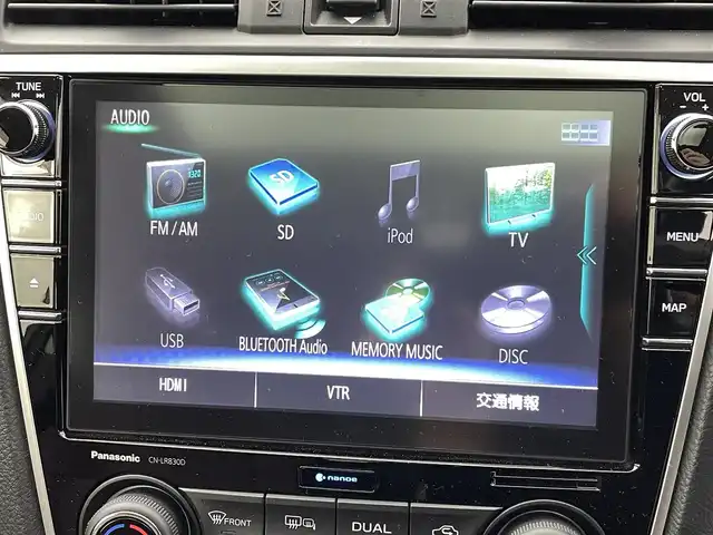 スバル レヴォーグ 2．0STIスポーツアイサイト 熊本県 2017(平29)年 9万km ダークグレーメタリック 禁煙車　/STIフロントエアロ　/純正ナビ（ＣＤ・ＤＶＤ・フルセグ・ＢＴ・ＳＤ・ＵＳＢ）/社外前後ドライブレコーダー　/バックカメラ　/ビルトインＥＴＣ　/後ろのみクリアランスソナー/レーダークルーズコントロール　/ブラインドスポットモニター/衝突軽減ブレーキ/レーンキープアシスト/横滑り防止/前席シートヒーター/前席パワーシート/純正フロアマット/純正１８インチAW/オートライト/LEDヘッドライト/フォグランプ/スマートキー/プッシュスタート/スペアキー1本