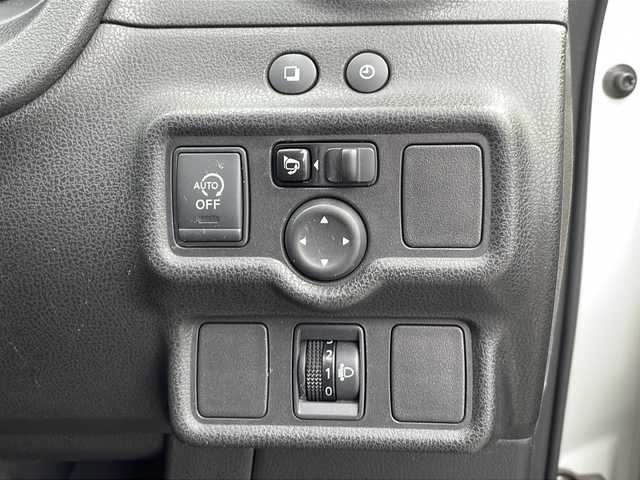 日産 ノート X DIG－S 島根県 2014(平26)年 6.3万km ブリリアントホワイトパール ケンウッドナビ/フルセグTV/ETC/ドライブレコーダー/SRSエアバッグ/エコスーパーチャージャー/アイドリングストップ/オートエアコン/トリコットシート/プライバシーガラス/スマートキー/エンジンプッシュスターター/イモビライザー/禁煙車