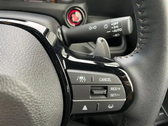 ホンダ Ｎ ＢＯＸ カスタム ターボ 埼玉県 2024(令6)年 0.4万km ミッドナイトブルービームM Honda SENSING/・衝突軽減ブレーキ/・踏み間違い衝突軽減システム/・パーキングセンサー警報/・車線維持支援システム/・アダプティブクルーズコントロール/Honda CONNECT for Gathers純正ナビ/DTV/BT/CD/DVD/SD/USB/iPod/Apple CarPlay/Android Auto/Music Rack/ハーフレザーシート/前席シートヒーター/両側パワースライドドア/マルチビューカメラ/パドルシフト/チップアップシート/ コンビニフック付シートバックテーブル(運転席＆助手席)/ オートリトラミラー/ 左右独立式リアセンターアームレスト/ 本革巻ステアリング/社外ドライブレコーダー/【VREC-DZ210D】/ビルトインETC/プッシュスタート/スマートキー/スペアキー