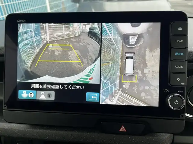 ホンダ Ｎ ＢＯＸ カスタム ターボ 埼玉県 2024(令6)年 0.4万km ミッドナイトブルービームM Honda SENSING/・衝突軽減ブレーキ/・踏み間違い衝突軽減システム/・パーキングセンサー警報/・車線維持支援システム/・アダプティブクルーズコントロール/Honda CONNECT for Gathers純正ナビ/DTV/BT/CD/DVD/SD/USB/iPod/Apple CarPlay/Android Auto/Music Rack/ハーフレザーシート/前席シートヒーター/両側パワースライドドア/マルチビューカメラ/パドルシフト/チップアップシート/ コンビニフック付シートバックテーブル(運転席＆助手席)/ オートリトラミラー/ 左右独立式リアセンターアームレスト/ 本革巻ステアリング/社外ドライブレコーダー/【VREC-DZ210D】/ビルトインETC/プッシュスタート/スマートキー/スペアキー